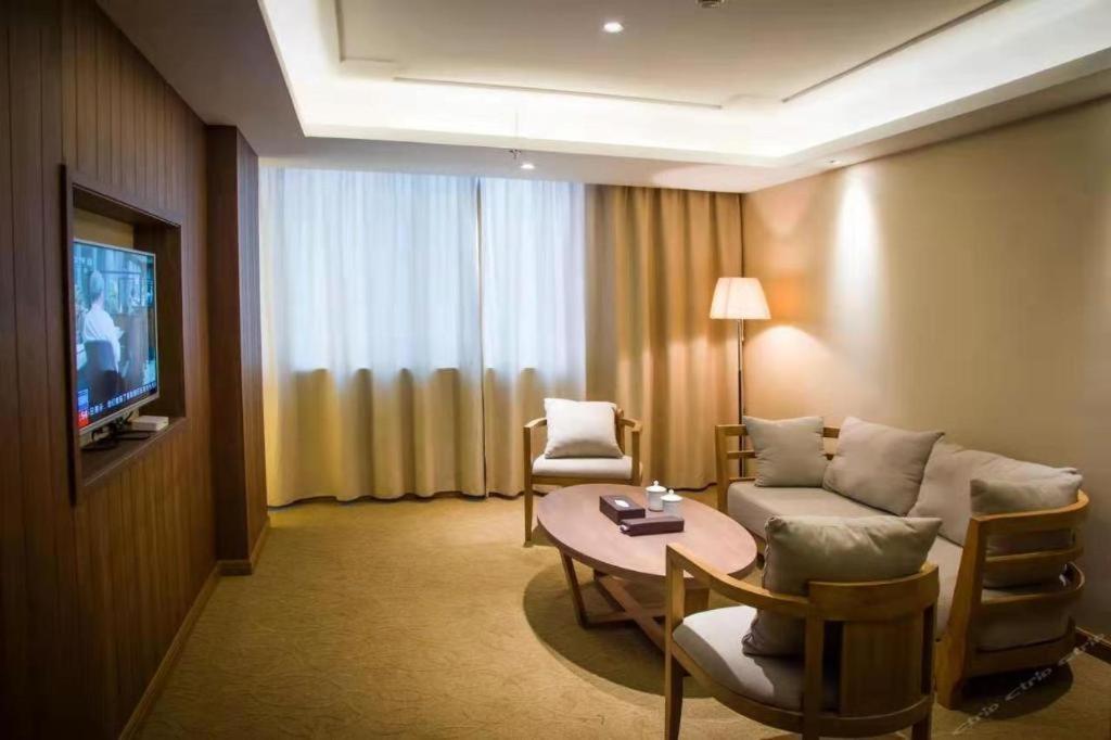 Kaibin International Hotel Jingdezhen Exterior photo